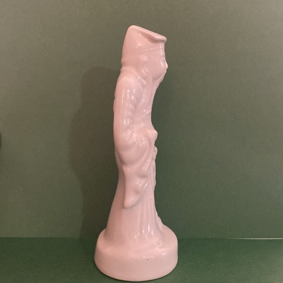 The MET Vintage Metropolitan Museum of Art Chinese Sage Lu Dongbin Figurine - Picture 2 of 7